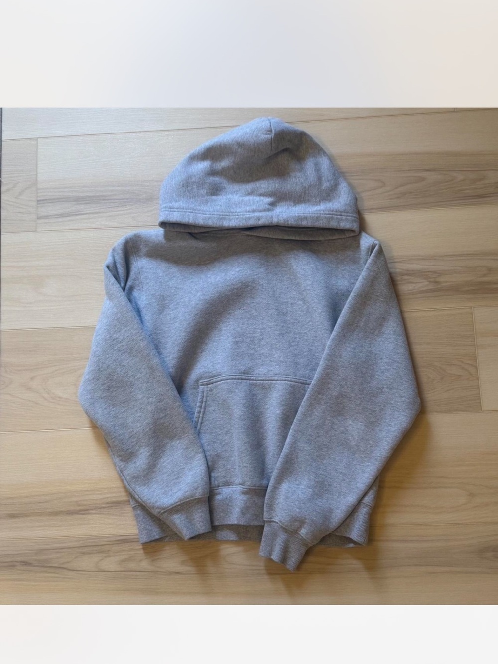 gray aritzia perfect fit sweatfleece hoodie